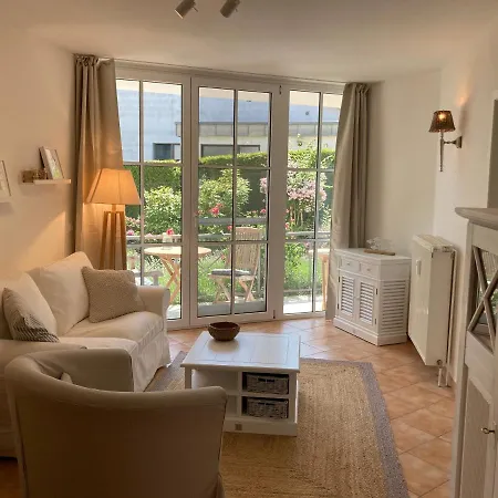 Ferienwohnung Hafentraum, Villa Vilmblick Mit Strandkorb Lauterbach  Extérieur photo
