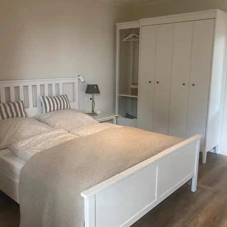 Ferienwohnung Hafentraum, Villa Vilmblick Mit Strandkorb Lauterbach  Extérieur photo